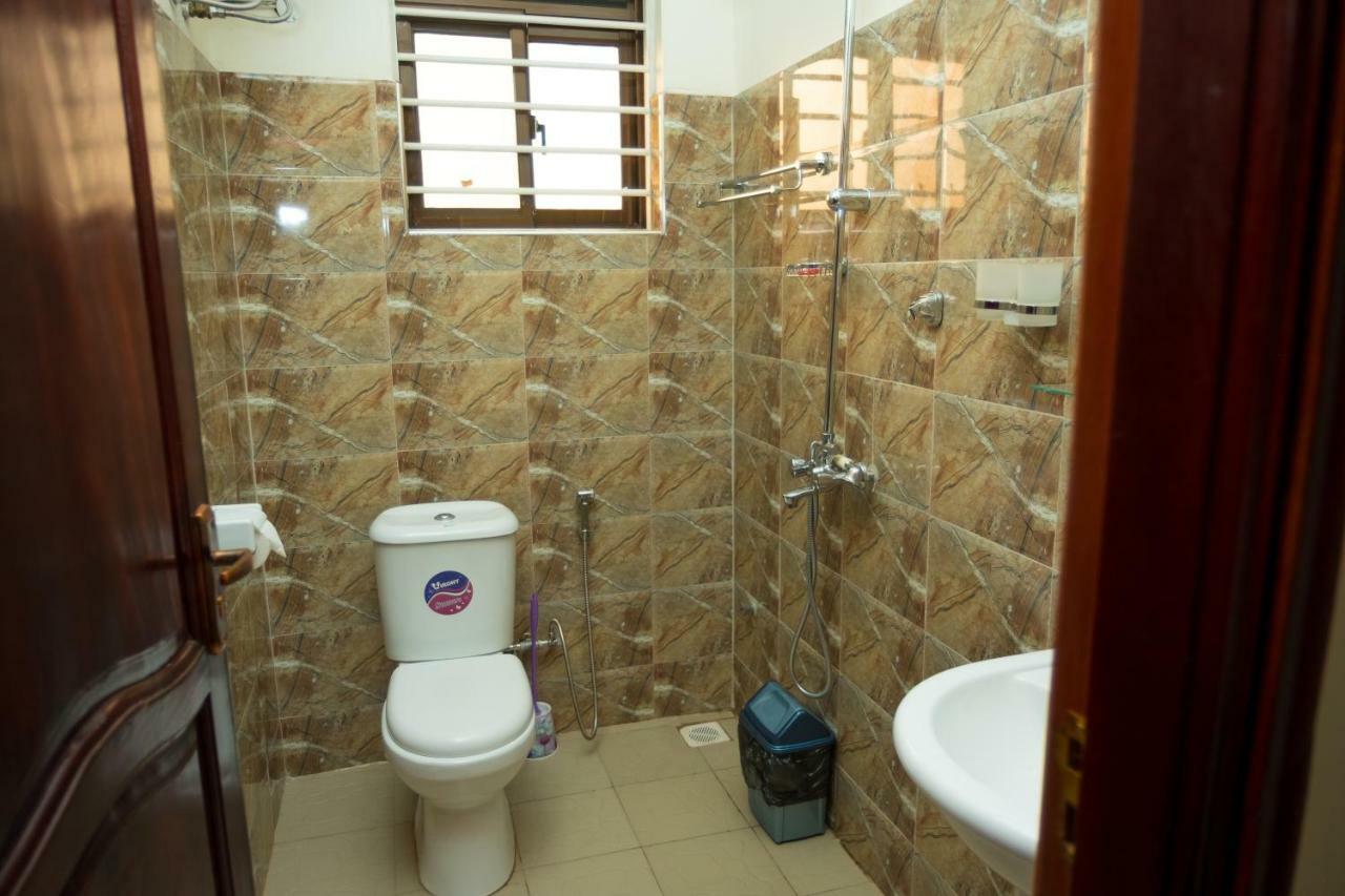 Kampala Suburbs Apartment المظهر الخارجي الصورة