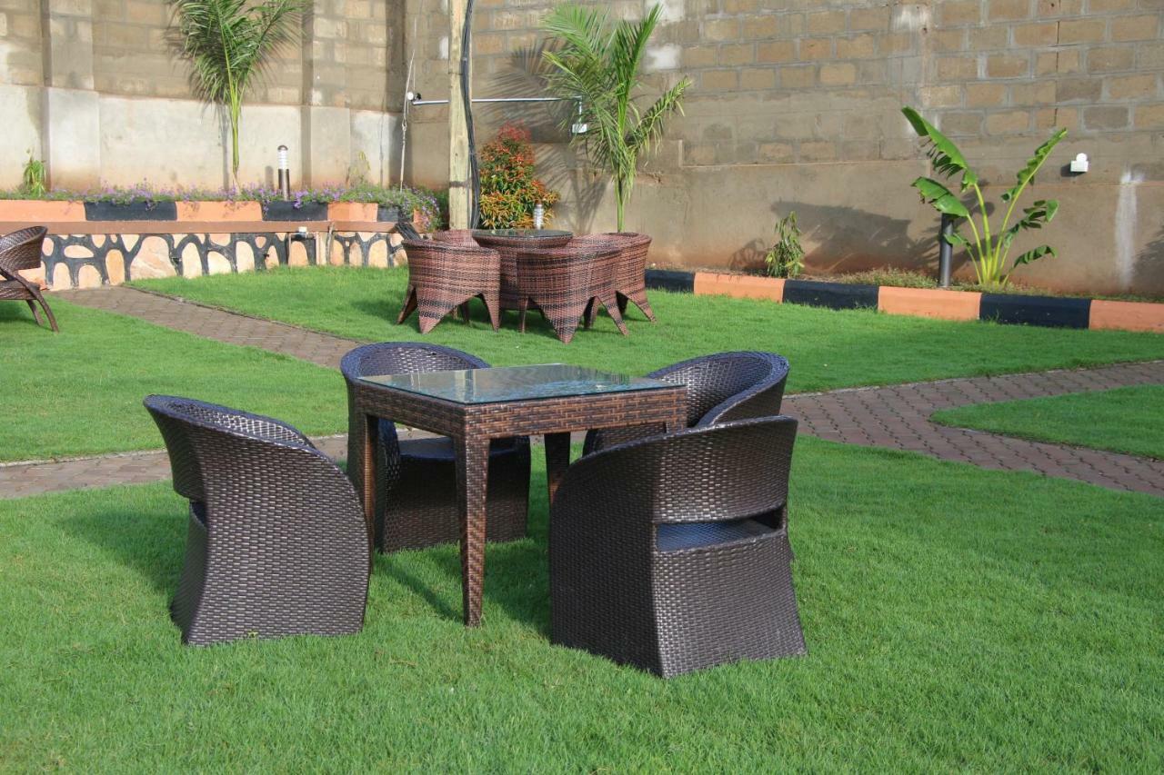 Kampala Suburbs Apartment المظهر الخارجي الصورة